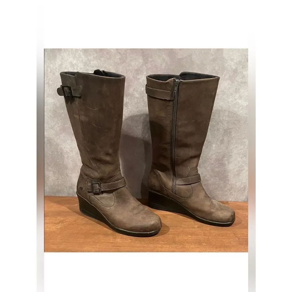 Keen of ScotsโBrown Leather Knee-High Leather Waterproof Boots size 9.5